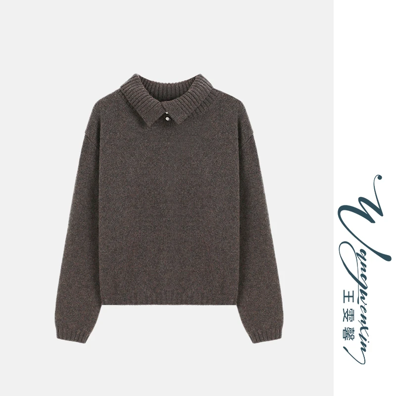 【王雯馨】“日落余晖”肤感软糯 舒适 精纺纱 显瘦百搭 纽扣高领毛衣