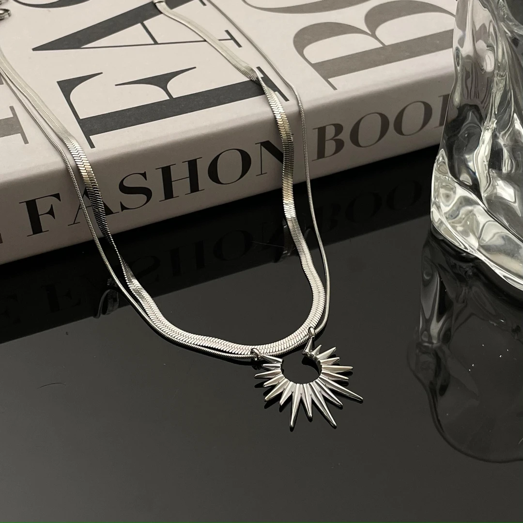 太阳光坠链轻奢时尚百搭小众个性双层叠戴项链设计感潮