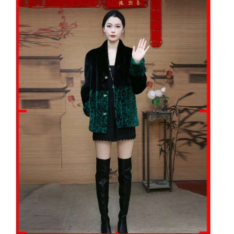 【妮可定制】撞色v领短款外套显瘦气质秋冬款时尚916