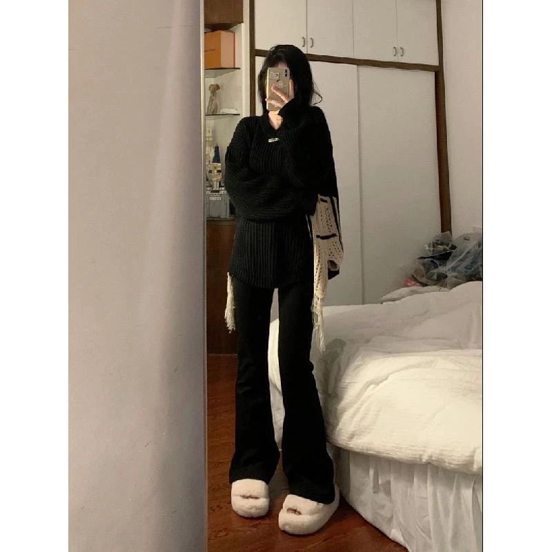 黑色秋冬微喇叭牛仔裤女2025年新款秋季弹力高腰秋冬裤子加绒加厚