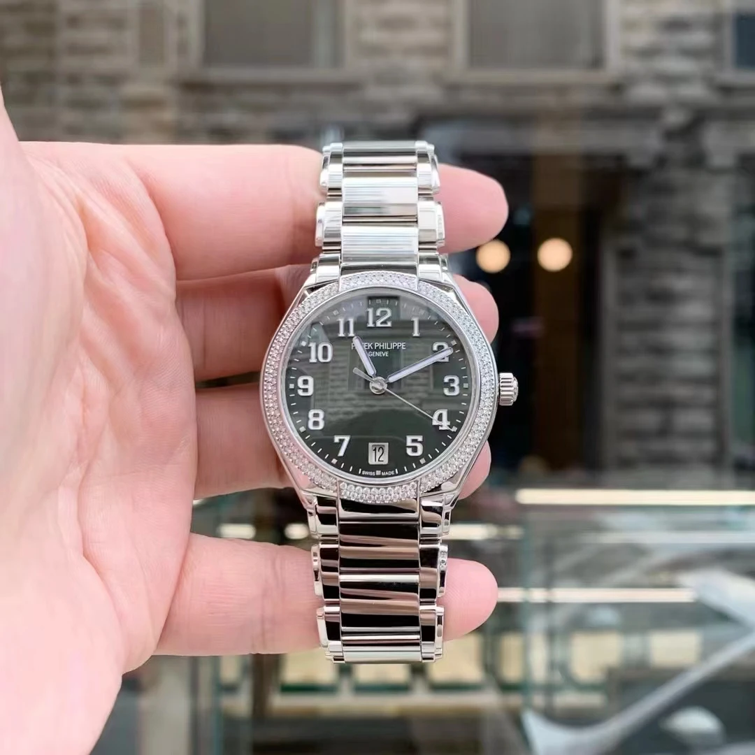 全新未使用 Patek Philippe/百达翡丽 7300/1200A-011全套24年7月