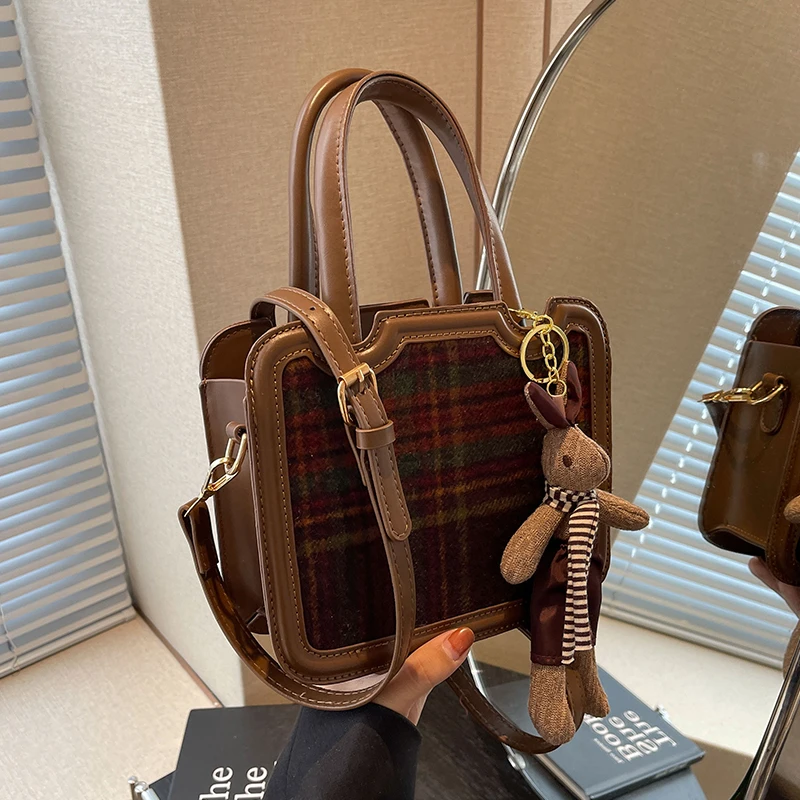 COOLE女包2024新款简约精致手提包包女格纹小众通勤单肩斜挎小包