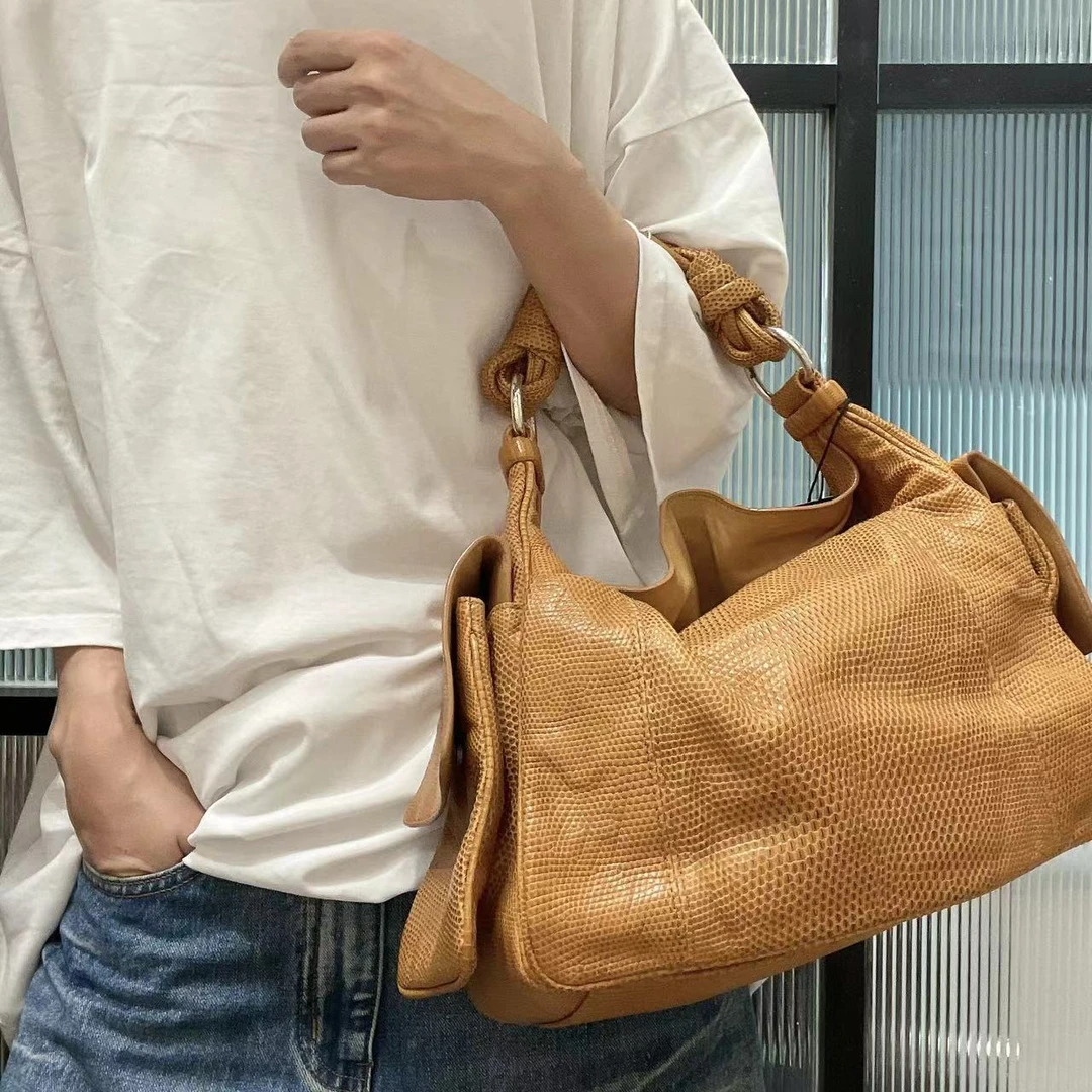 95新 BOTTEGA VENETA/葆蝶家 【蕾】 2FG520 黄色手提单肩包