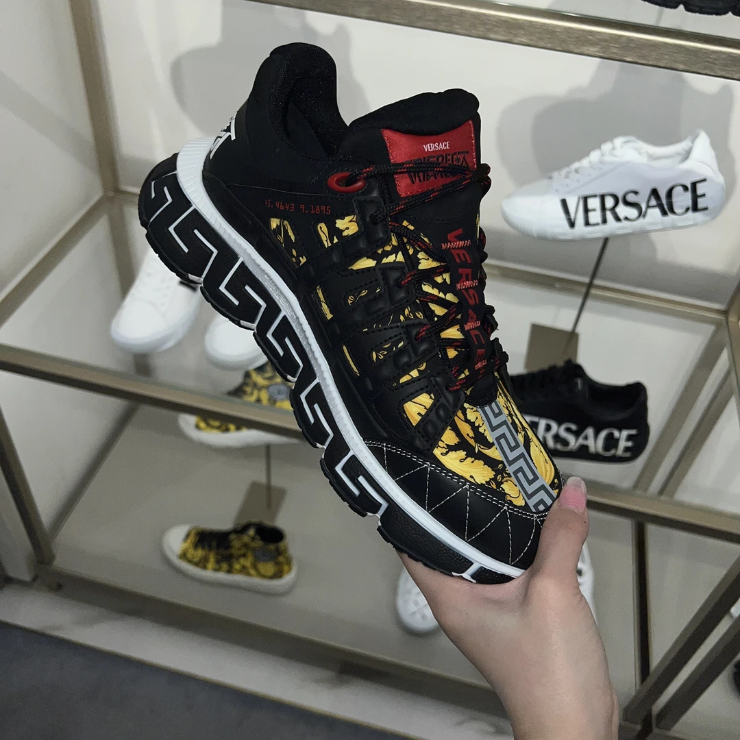 VERSACE/范思哲巴洛克黑白双色运动鞋