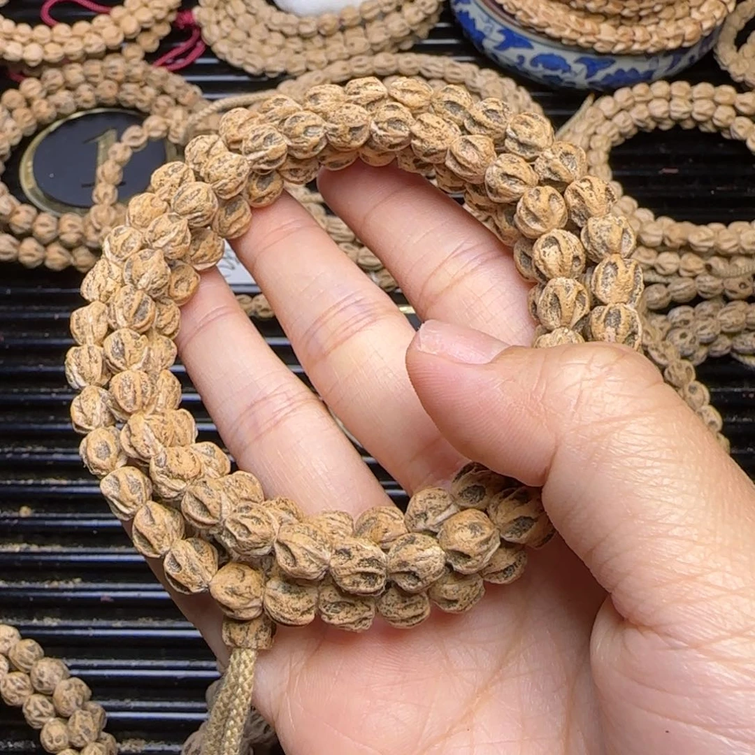 柏香籽/百香籽吊坠天*～