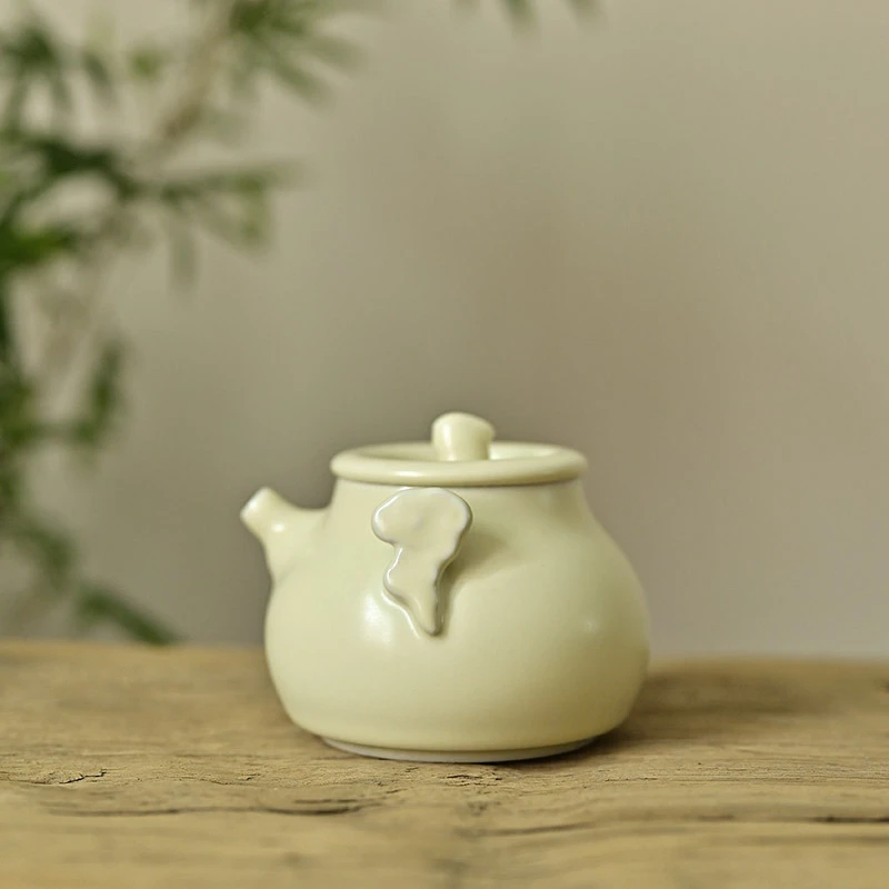 景德镇汝黄小兔祥云手抓壶日式可爱纯色陶瓷球孔泡茶壶不烫手单壶