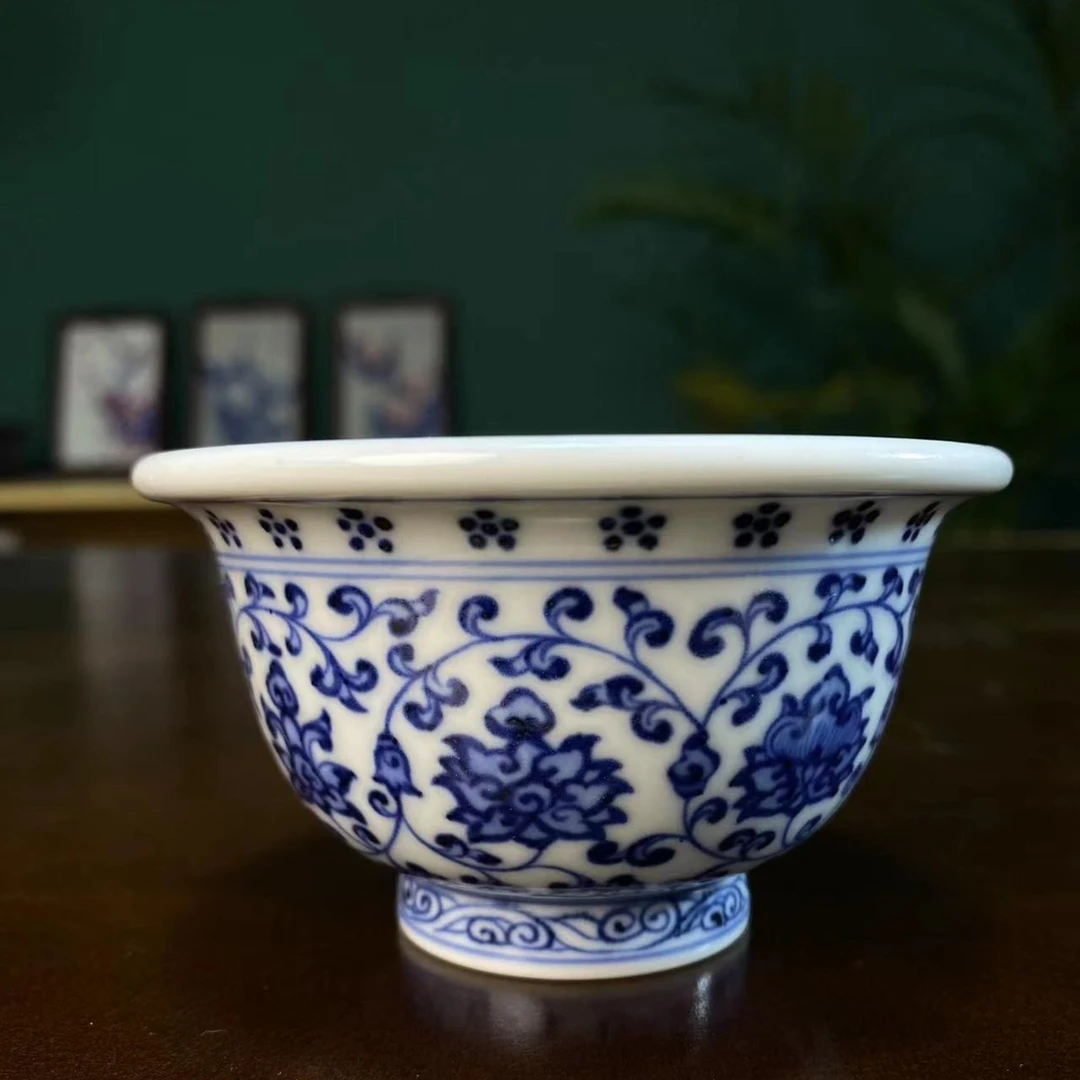 手绘青花缠枝双狮心永乐压手杯景德镇品茗茶杯陶瓷中式复古主人杯