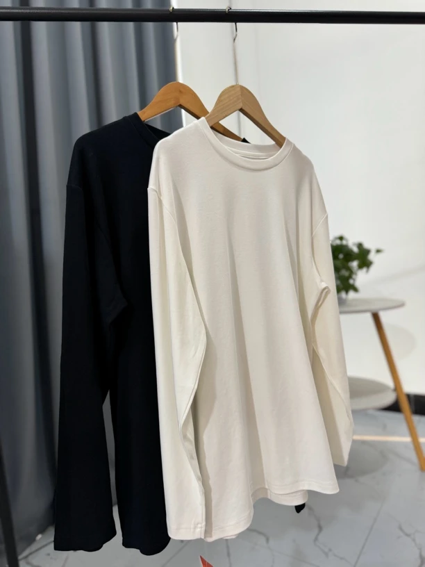 Cc秋季新品净版两色圆领舒适透气宽松版棉T