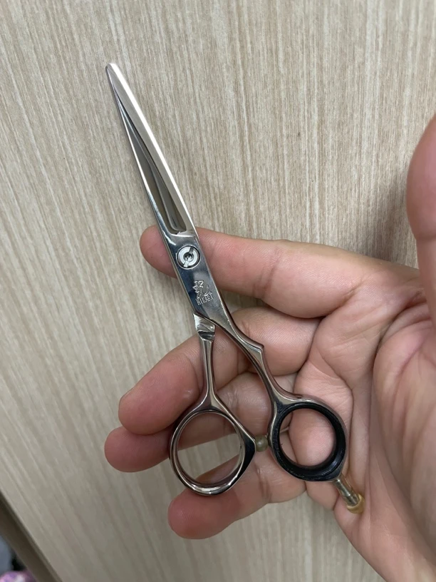 日本剪刀光剪E2 5寸综合刀干湿两用无修无磨成色好。