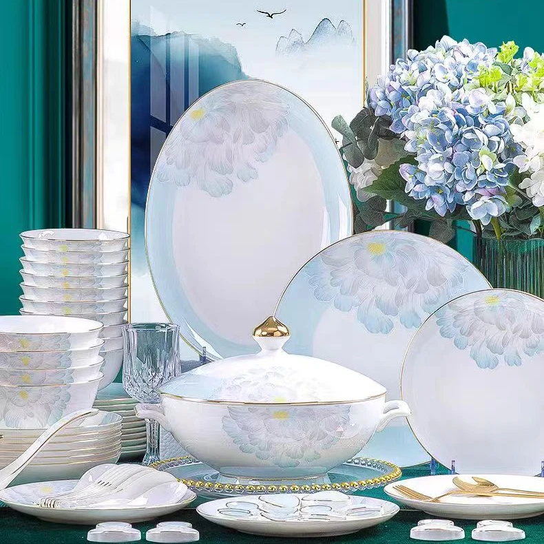 景德镇《天山雪莲》淡雅精细骨瓷餐具套装雪莲花新中式微晶光釉面