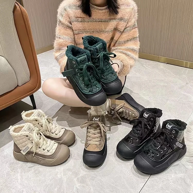 冬季时尚休闲女鞋百搭雪地靴保暖防水软底靴子女秋冬雪地靴厚底