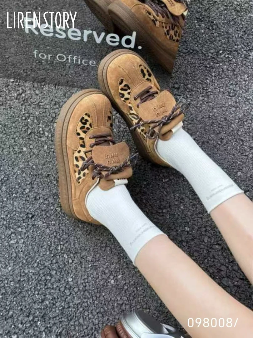 （俪人故事）098008女士时尚休闲鞋