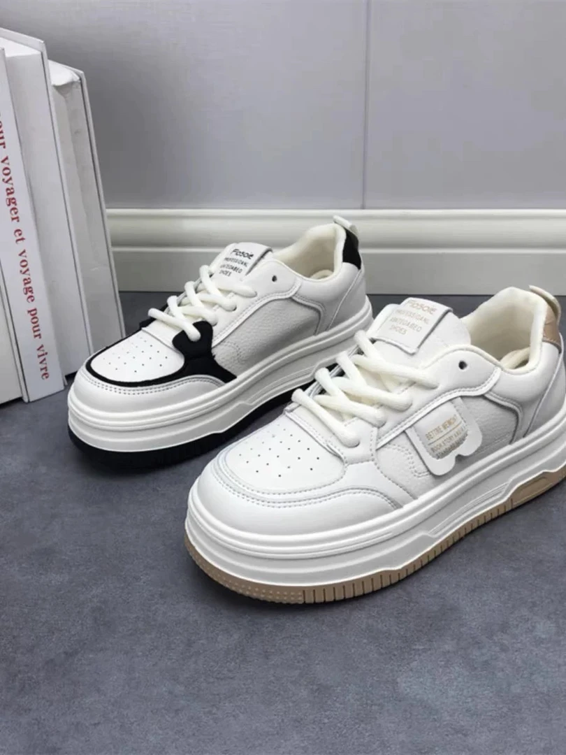 88907女士秋季新款板鞋