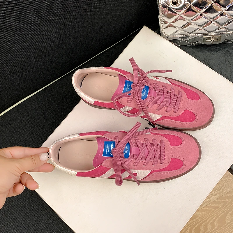 草莓熊德训鞋女2025秋季新款百搭小个子内增高休闲板鞋时尚阿甘鞋