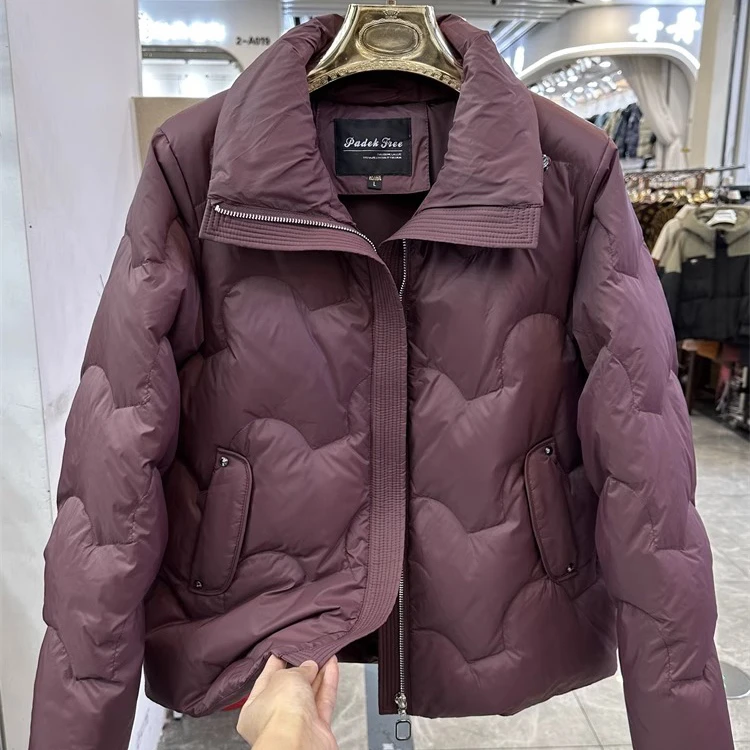 年轻妈妈装立领短款羽绒服冬季新款洋气宽松小个子外套中老年上衣