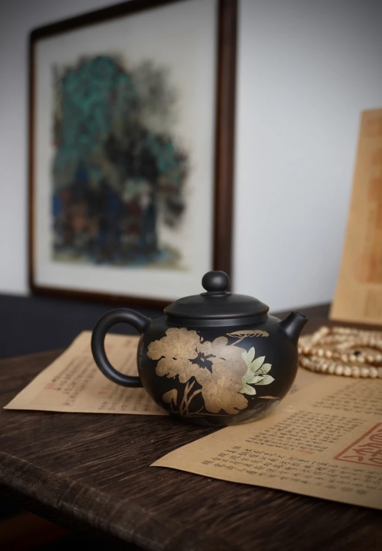 建水紫陶荷花阳填彩填陶瓷手绘蝶恋花手工壶茶具纯手工全手工描金