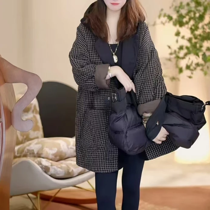 2024秋冬时尚连帽棉服外套女新款超好看的格纹宽松显瘦派克服