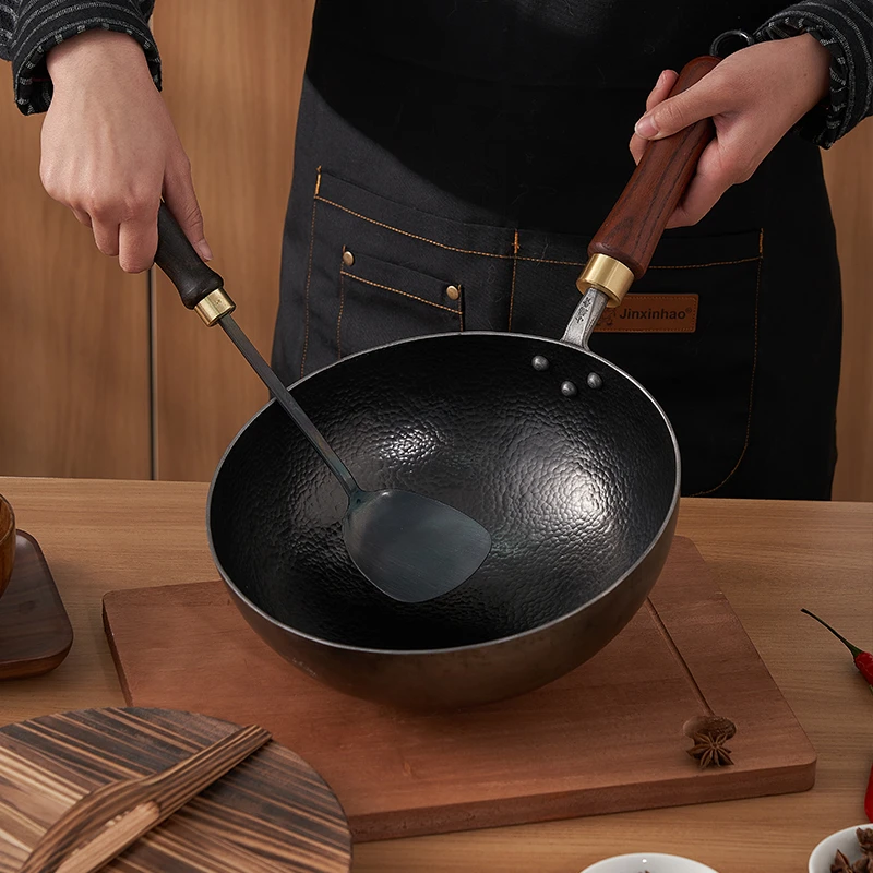 手工锻打迷你圆底铁锅精铁制作无涂层一人食小锅铁锅炒锅