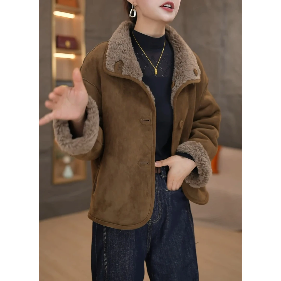 时尚皮毛一体短外套女冬季新款设计感休闲百搭保暖两面穿上衣外搭