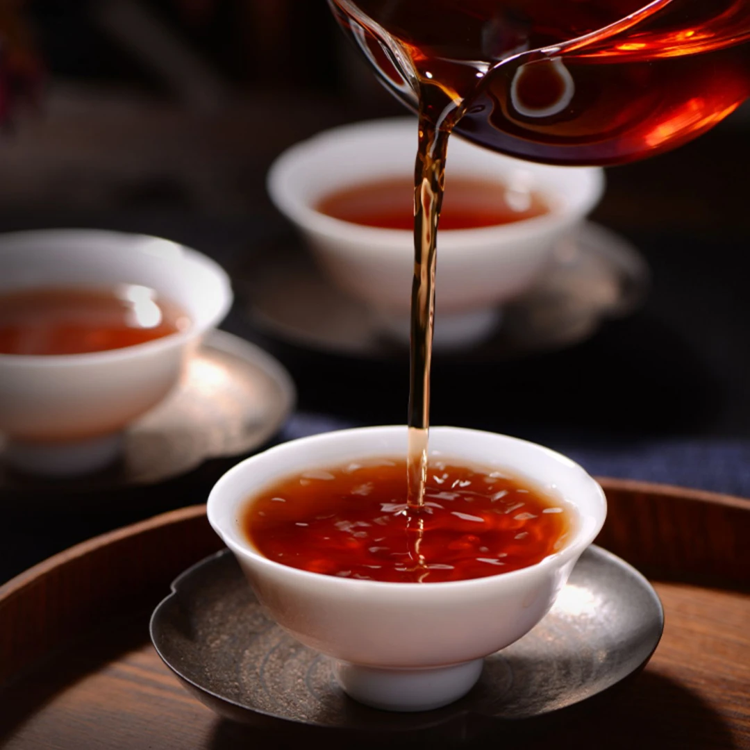 1994年云南普洱茶熟砖250g（配茶样）