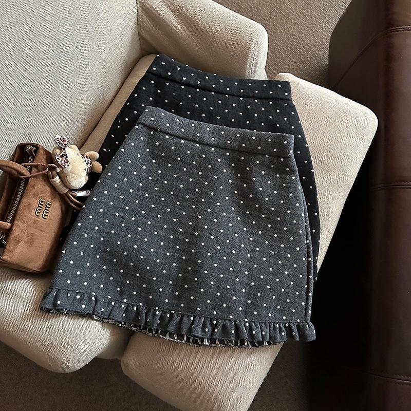 实拍秋冬新款韩版修身高腰后橡筋设计木耳花边显瘦百搭毛呢短裙女