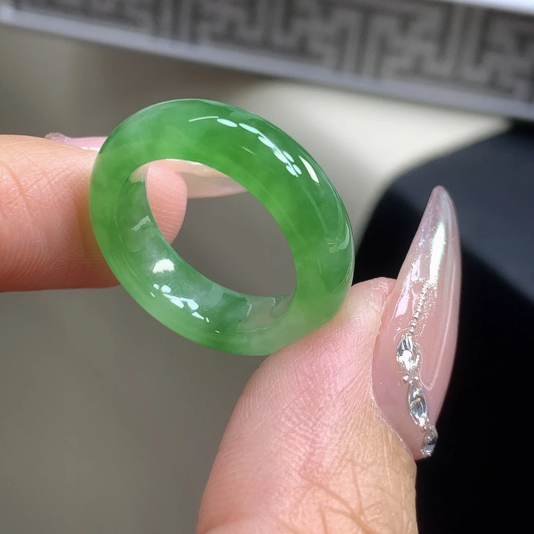 冰辣阳绿翡翠玉戒指 15号 天然缅甸翡翠 尺寸17-6.3-4.1mm浓阳绿