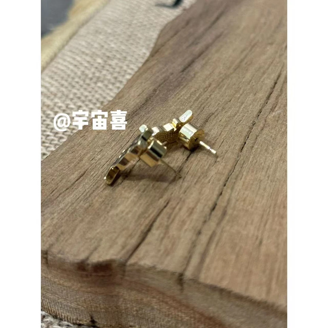 铜合金珐琅耳饰 C3-083【珐琅黑金耳钉】