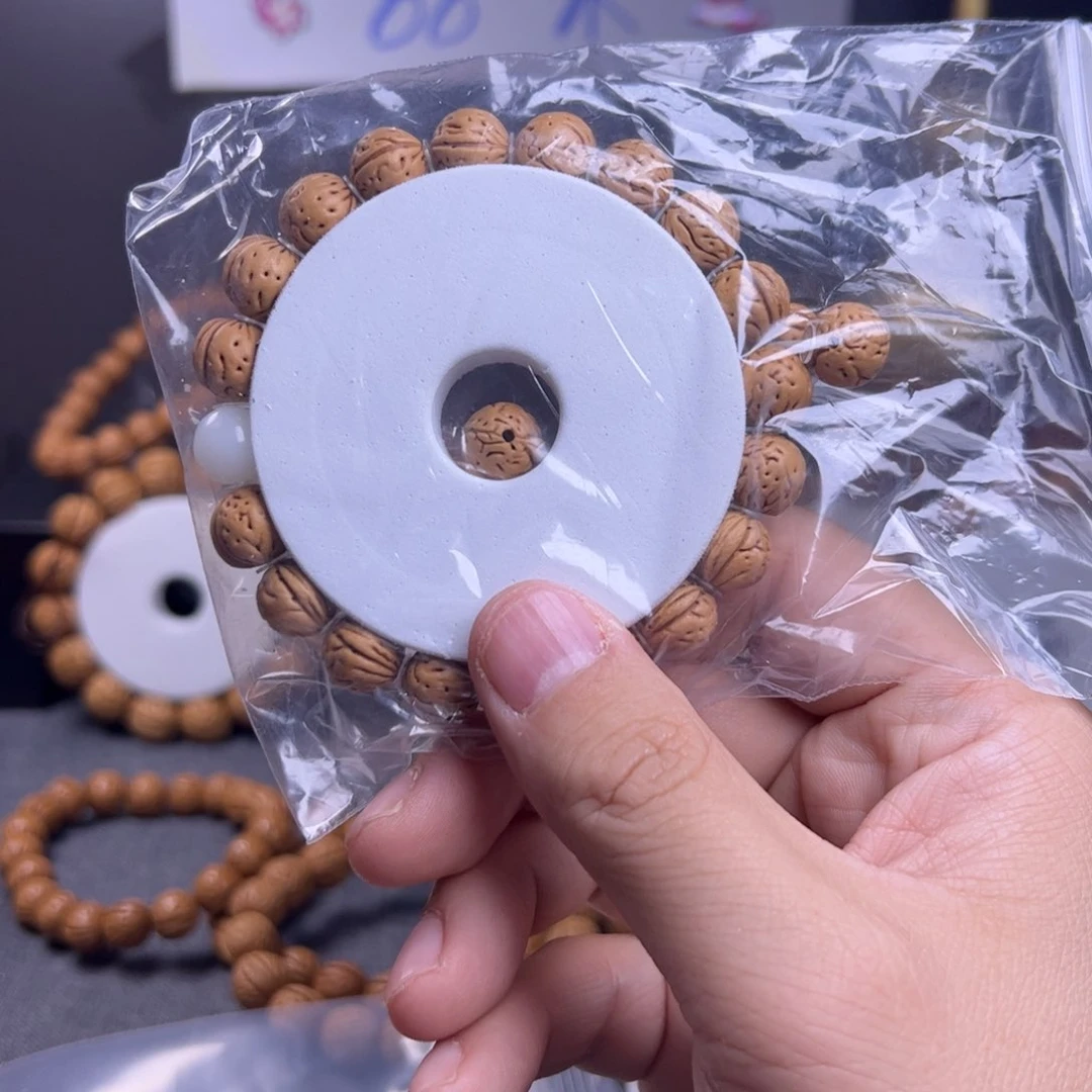 桃核手串博****_野生小金豆通尺六根