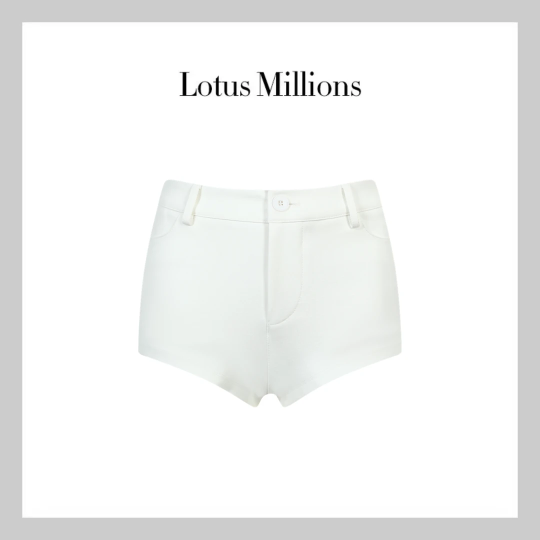 2025年夏季新款修身时尚纯白色设计感短裤女