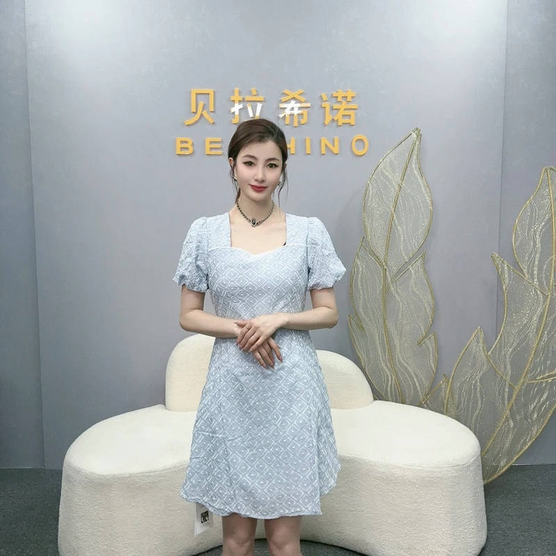 【静姐宠粉】小清新方领连衣裙  859 Z41