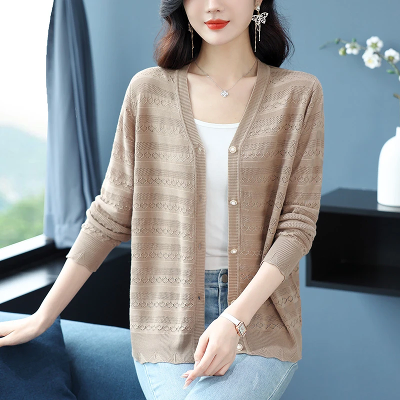 大码镂空上衣女胖mm薄款上衣外搭防晒衫宽松洋气短款冰丝针织开衫