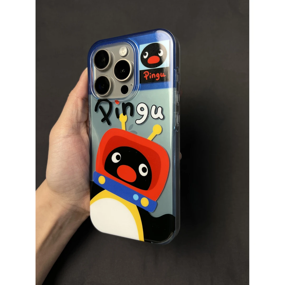 飞虎胜趣味半透可爱电视机小企鹅适用iphone16/15苹果14/13手机壳