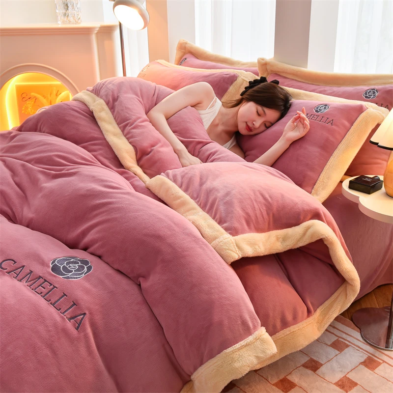 冬暖夏凉牛奶绒四件套冬季加厚双面绒被套宝宝绒防静电床单珊瑚绒