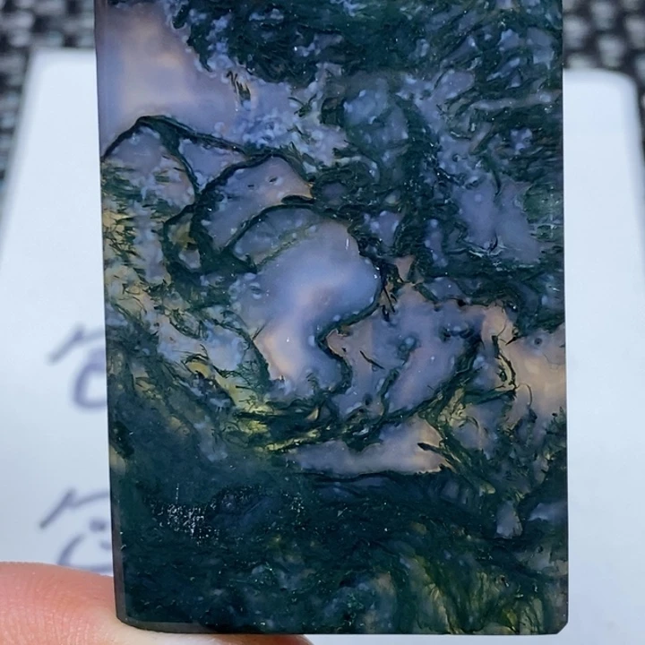 玛瑙/玉髓颈饰未镶嵌文*