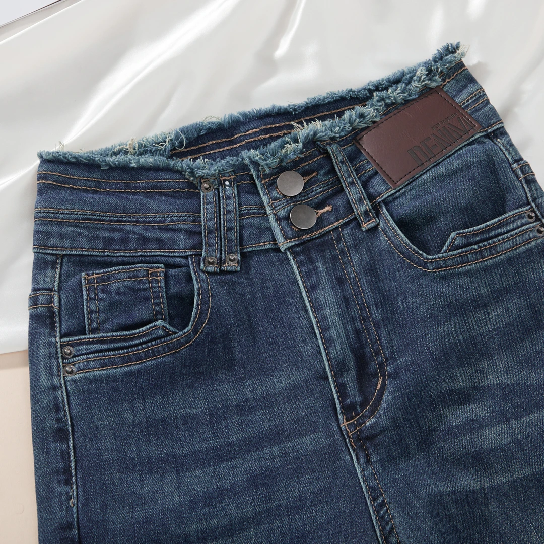 新款高腰微喇叭牛仔裤弹力修身时尚显瘦春秋款大码加长高个子175