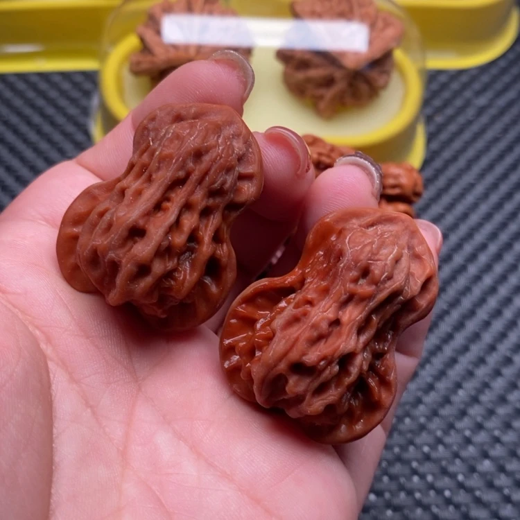 【闪购商品】文玩核桃把件