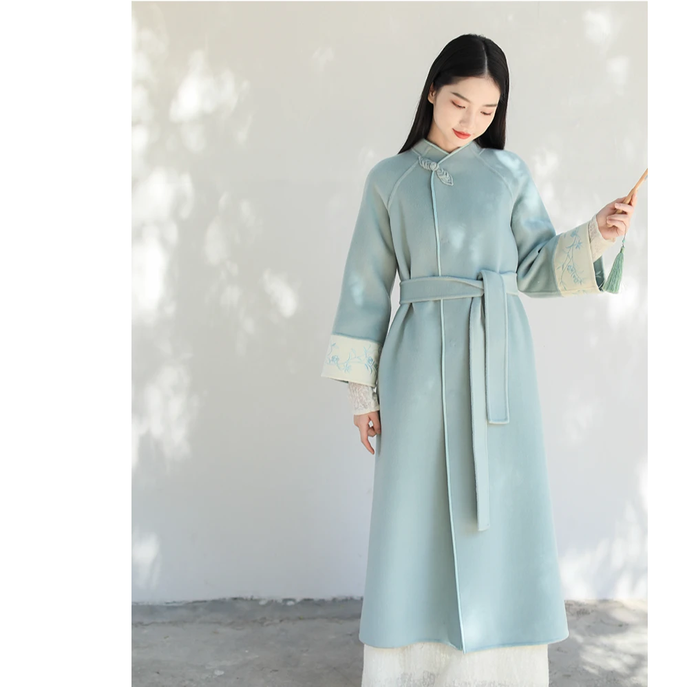 山有色2025冬季中国风高端大气绣花双面外套大衣/C944