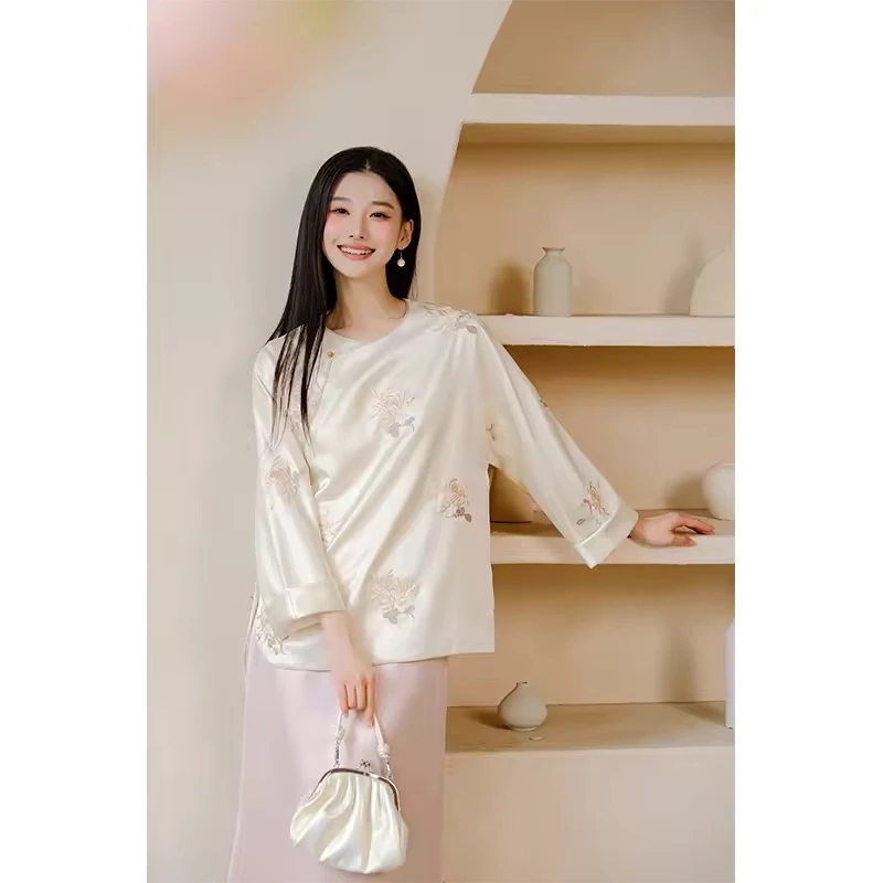 山有色2024春秋款薄刺绣新中式外套C2360