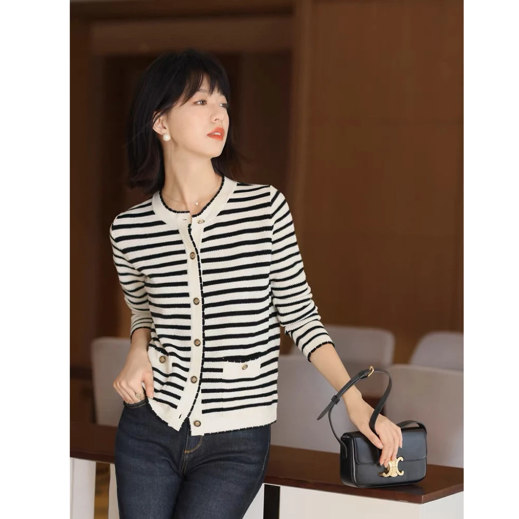 淸货返场款！！绵羊毛桂花针加厚加密条纹开衫E665