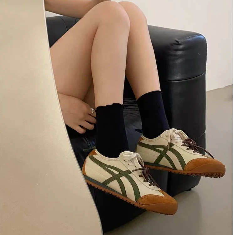 德训鞋2024秋新款平底百搭复古软底休闲运动板鞋拼色阿甘鞋一脚蹬