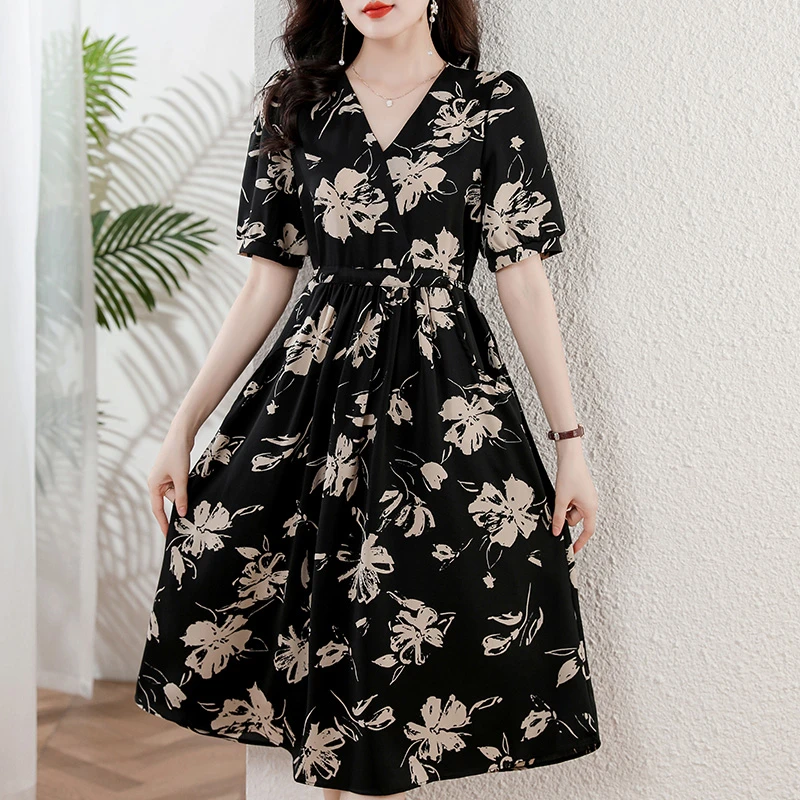 新款时尚气质显瘦连衣裙女夏季中长款收腰碎花裙子J2457