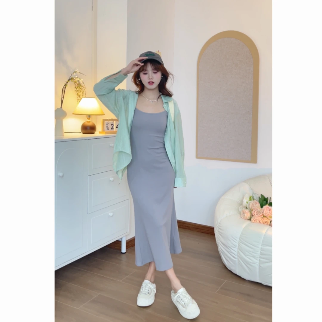 【樱桃小个子】夏季新款法式气质A字高腰显瘦吊带连衣裙女ZR-Q74983