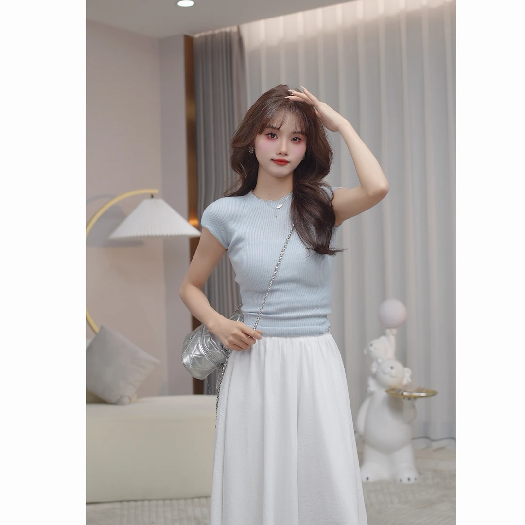 【樱桃小个子】夏季新款纯色修身显瘦通勤短袖T恤上衣女装ZR-S74776