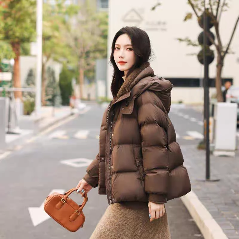 高级感泡芙款羽绒服女2025冬新款韩版宽松显瘦加厚保暖连帽面包服