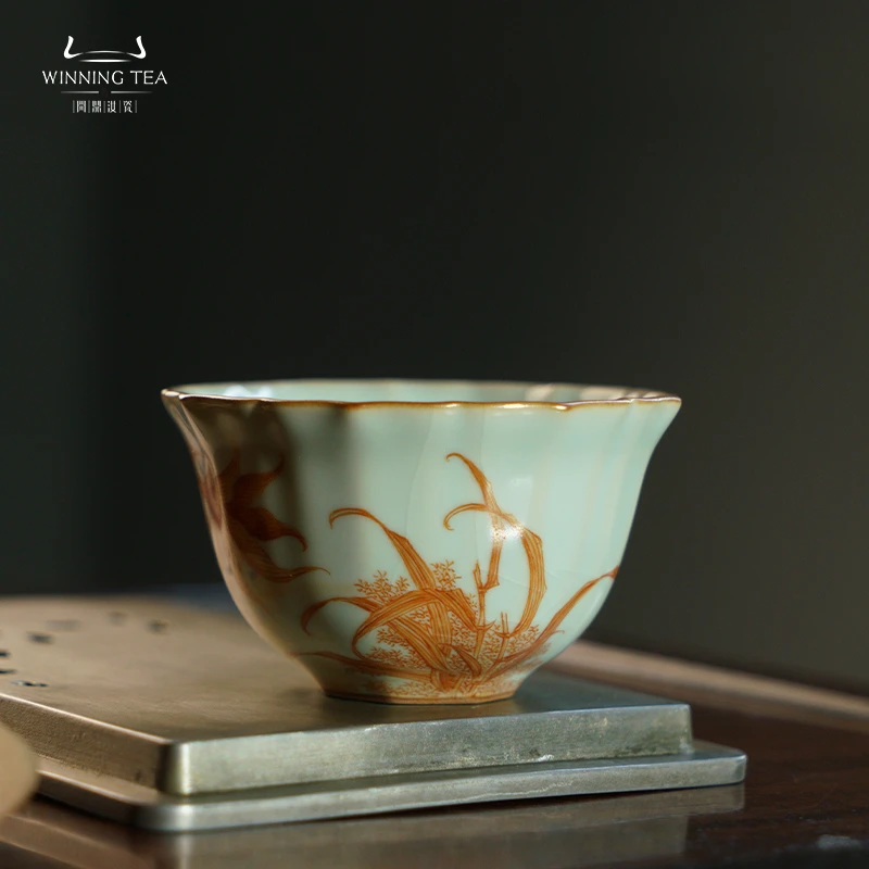 问鼎汝瓷沐菊杯（穿芦入池）