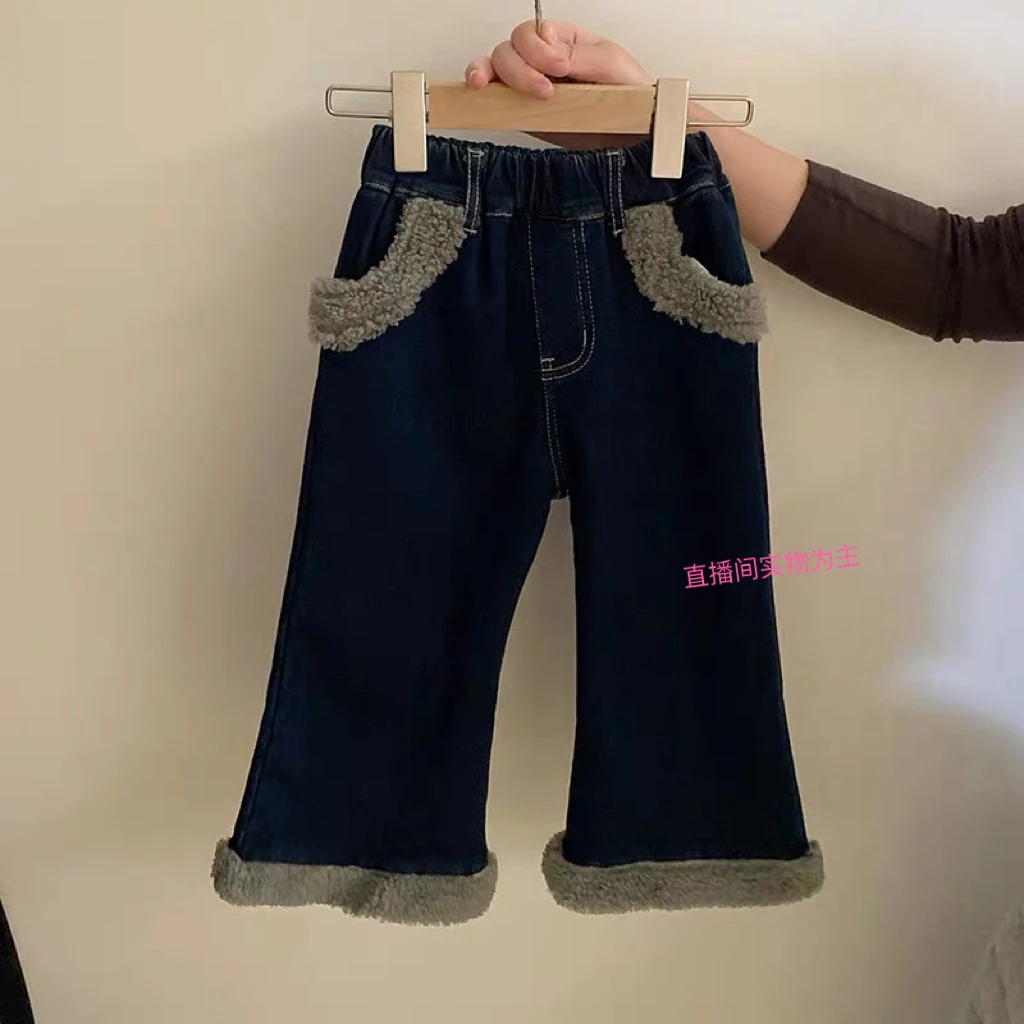 口袋毛边加绒牛仔喇叭裤