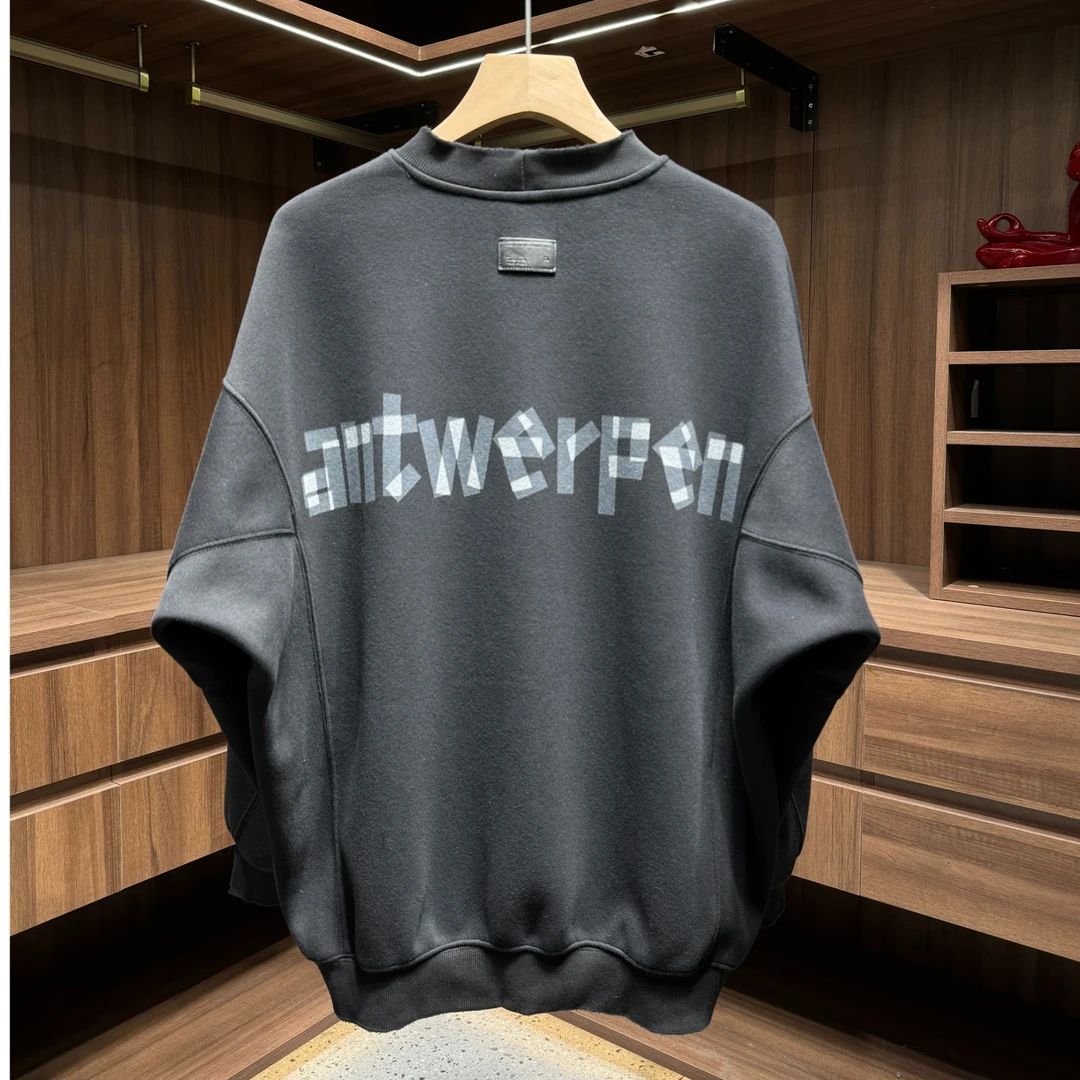 1235冬季新款高智淡人潮牌轻奢420高克重字母印花加绒圆领卫衣