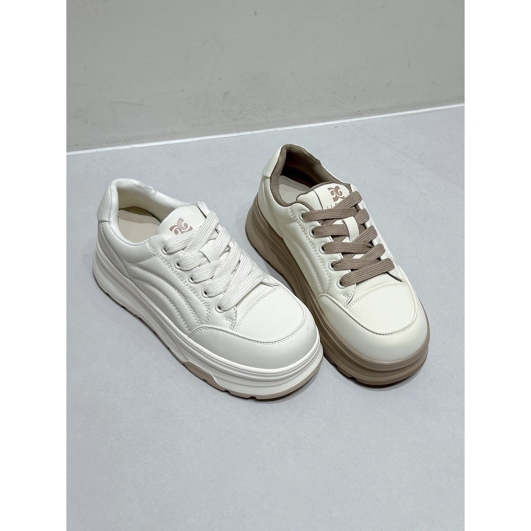 [广州唯品]时尚简约百搭舒适小白鞋D803065-1