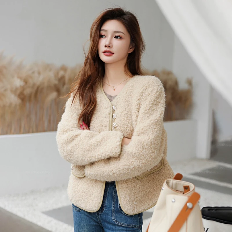 2024秋冬季女装新款毛呢外套短款宽松皮毛一体高级感气质轻奢时尚