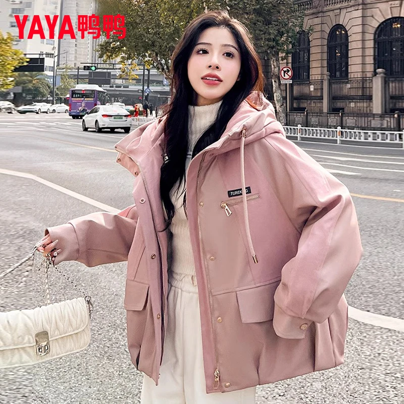 YAYA/鸭鸭羽绒服女短款拼接牛仔pu时尚百搭休闲外套YE3B632573W